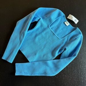 NWT abercrombie ottoman square neck sweater